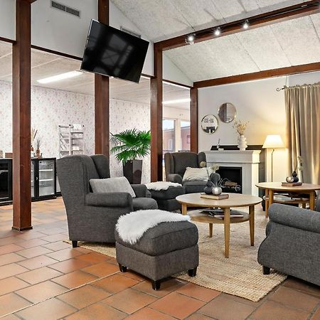 First Camp Moraparken Hotel Екстер'єр фото